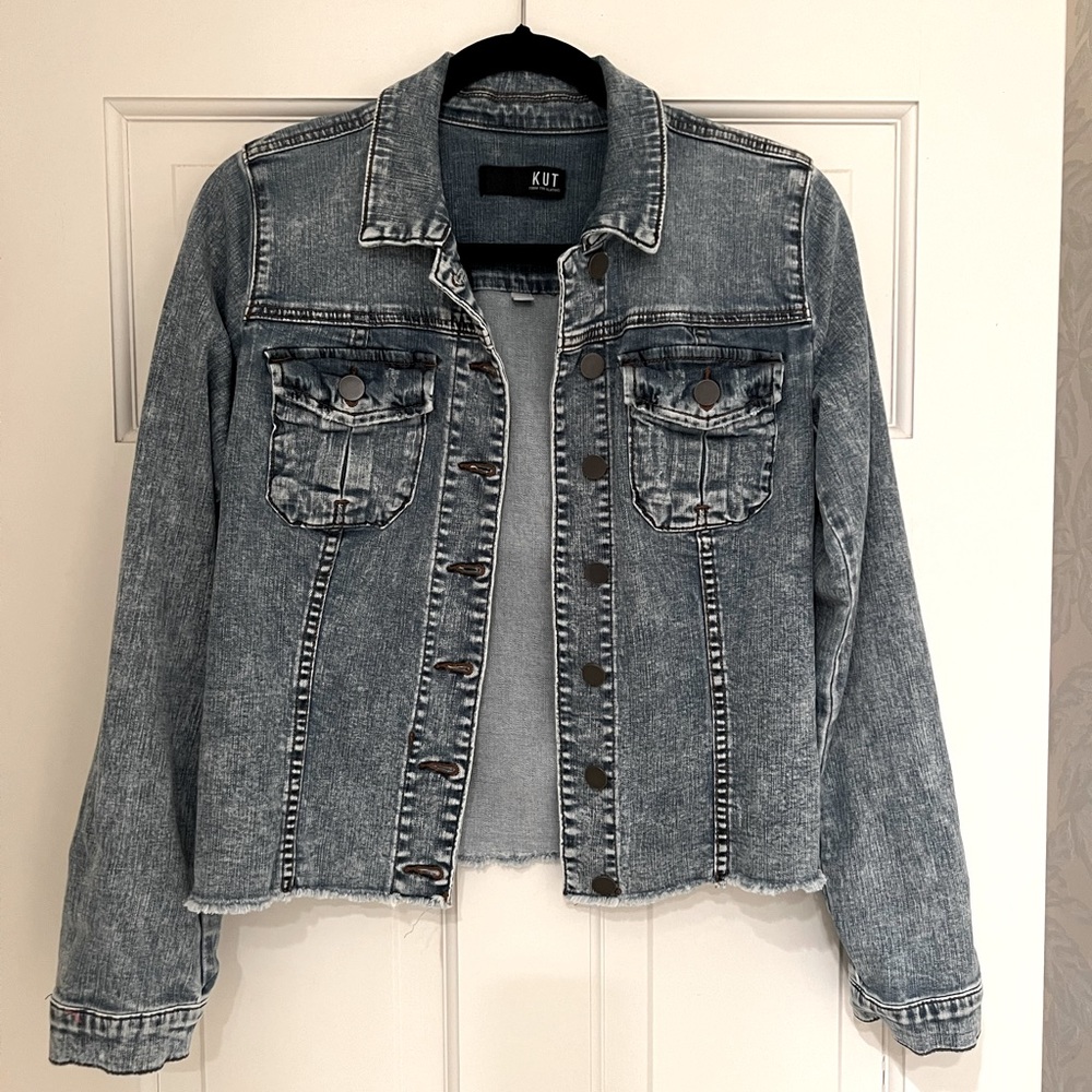 Kut from the Kloth Kara Frayed Hem denim jacket XS